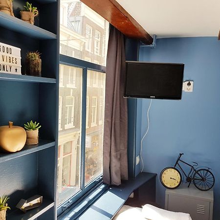 Urban Vibes Guesthouse Амстердам Номер фото