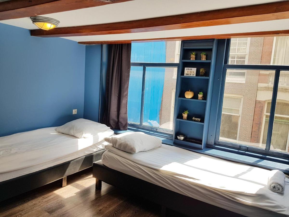 Urban Vibes Guesthouse Амстердам Экстерьер фото